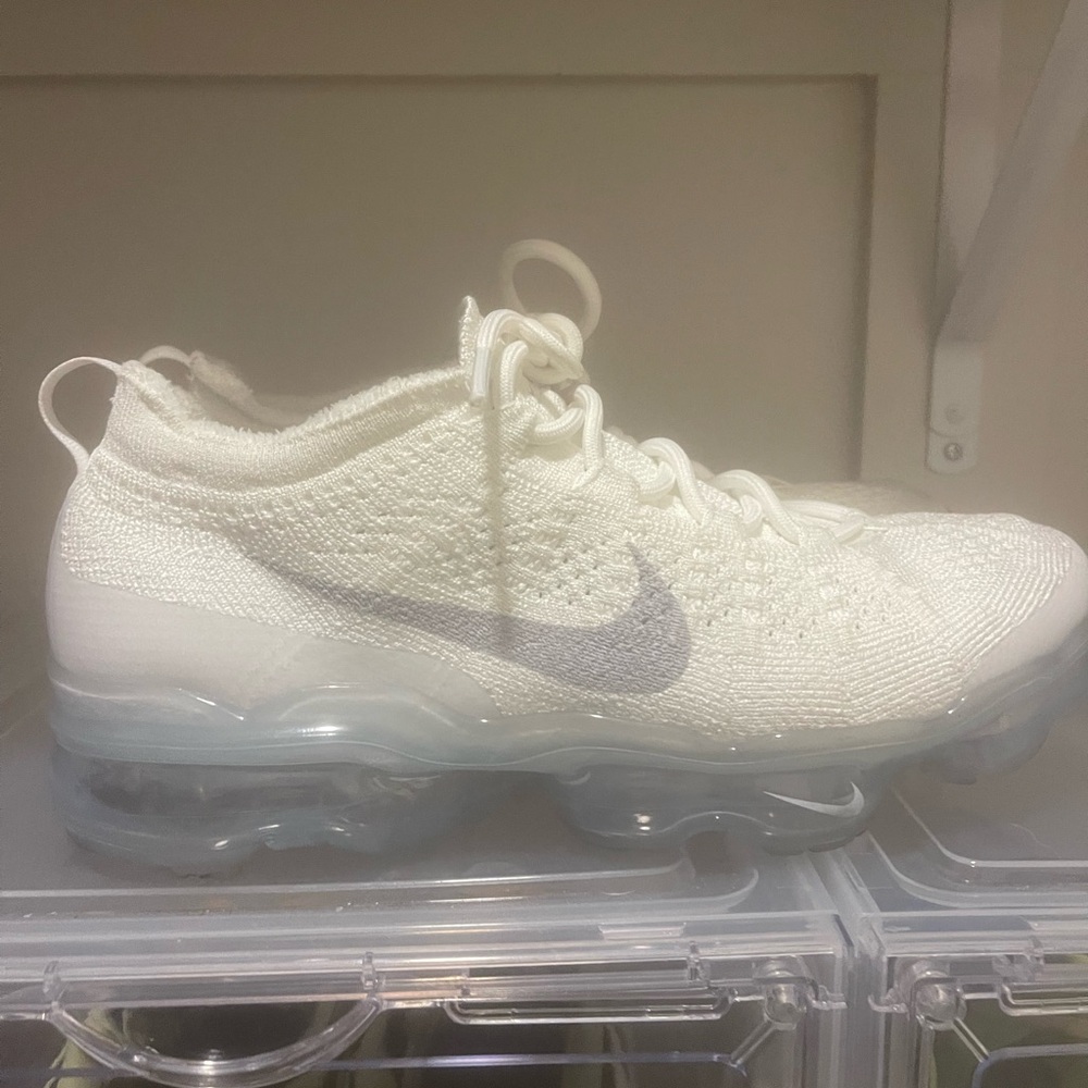 Nike Air Vapormax White - Women’s 8.5